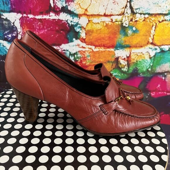 Vintage Naturalizer Stacked Heel Loafer Style Pump Size 7.5 Medium Leather - Picture 1 of 7